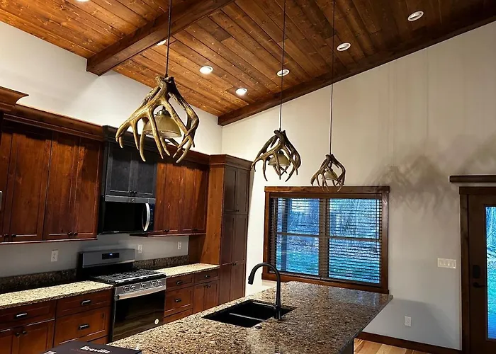 2 Remodeled 2br W Kitchen & Grill Apartamento *
